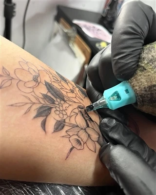 Tatuajele afectează capacitatea pielii mele de a simți atingere sau transpira...