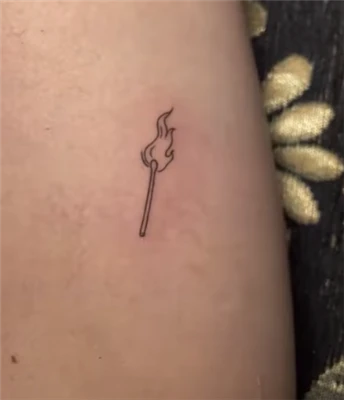 Tatuaj pentru fată